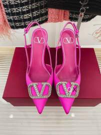 Picture of Valentino Shoes _SKUValentinosz35-428cm5CJX100120372